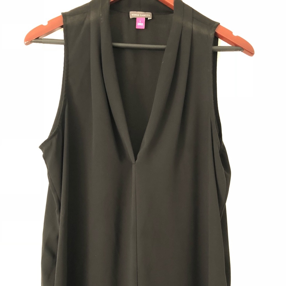 Black sleeveless tank blouse